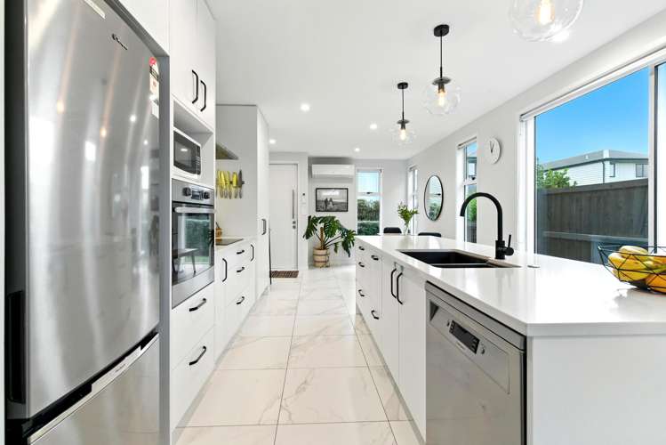 10 Te Paea Crescent_0