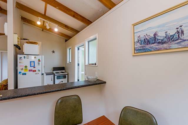 25 Te Kiri Street Himatangi Beach_3