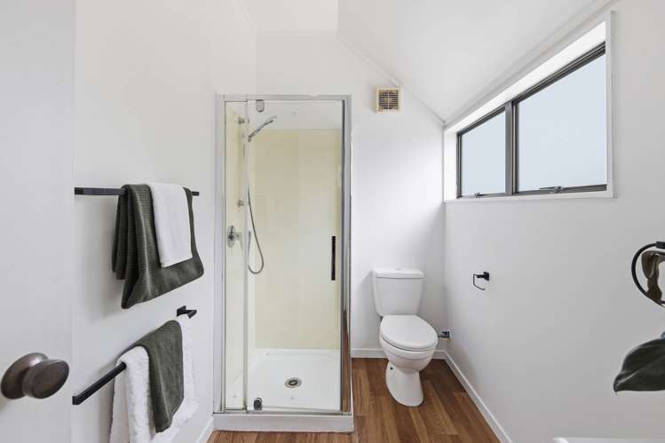 2/5 Himikera Avenue Avondale_17
