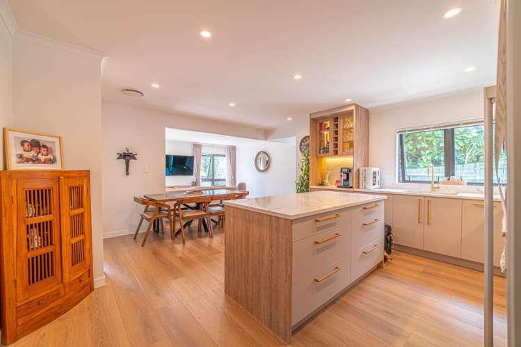 69A Golf Road New Lynn_7