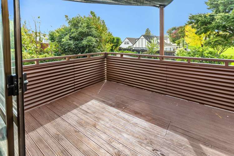 8b Oriana Crescent Bellevue_17