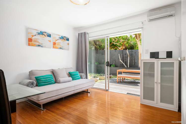 1/44 Thatcher Street Mission Bay_5