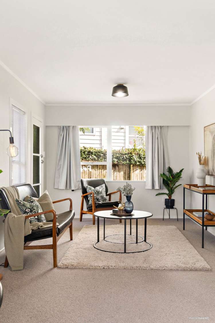 2/49 Western Springs Road Morningside_11