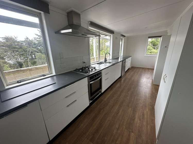 D/140 Attwood Road Paremoremo_4