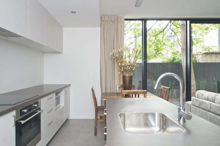 4/15 Cashel Street Christchurch Central City_1