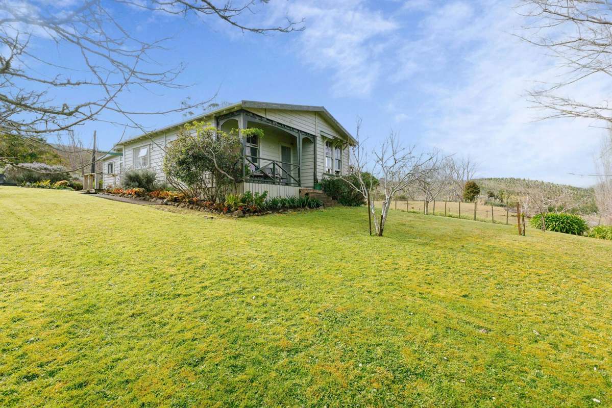 2192 Omana Road_0