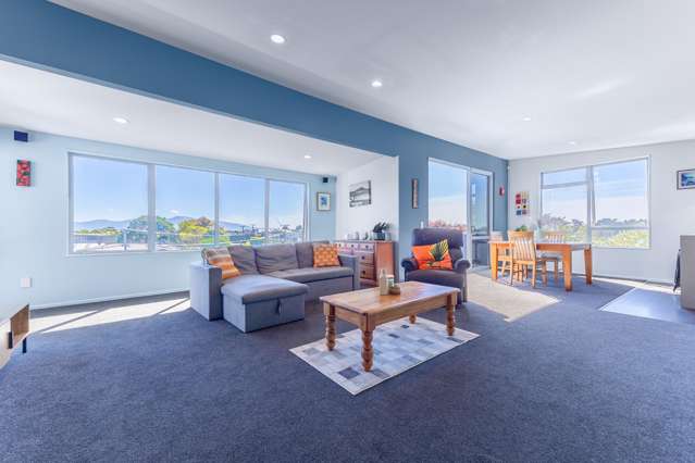 10 Charlotte Way Raumati South_2