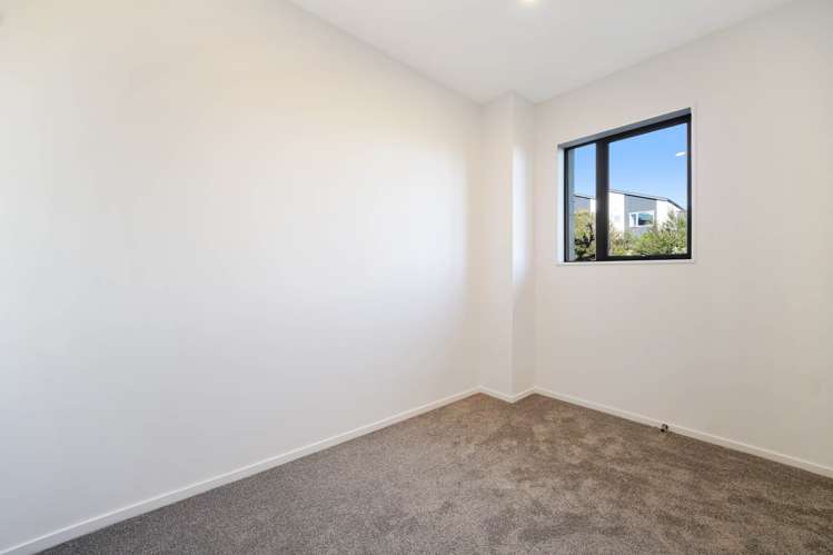 8B Wahine Street Papakura_11