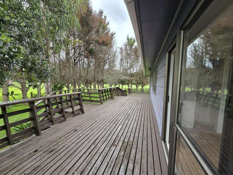 142 Roger Road Taheke_13