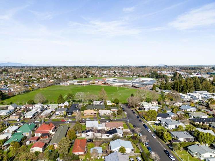 25a Bond Street Hamilton East_27