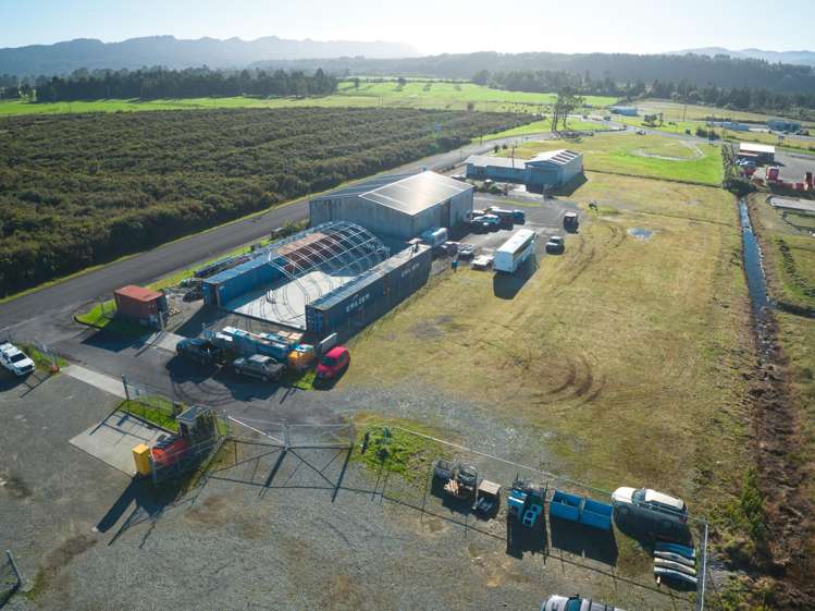 15 Fairhall Road Kaiata_3