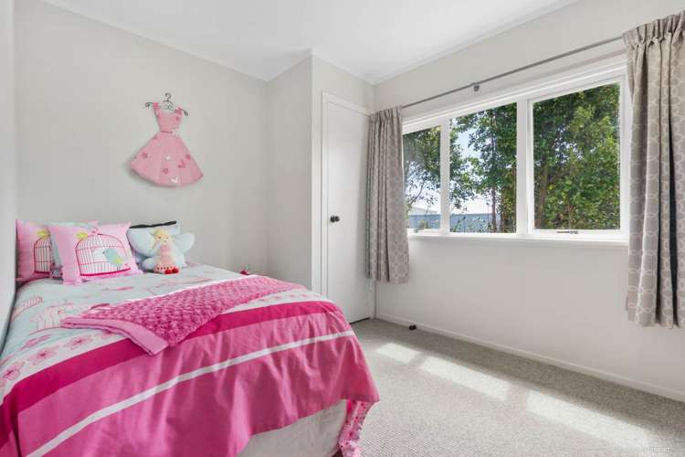 1/4022 Great North Road Glen Eden_5