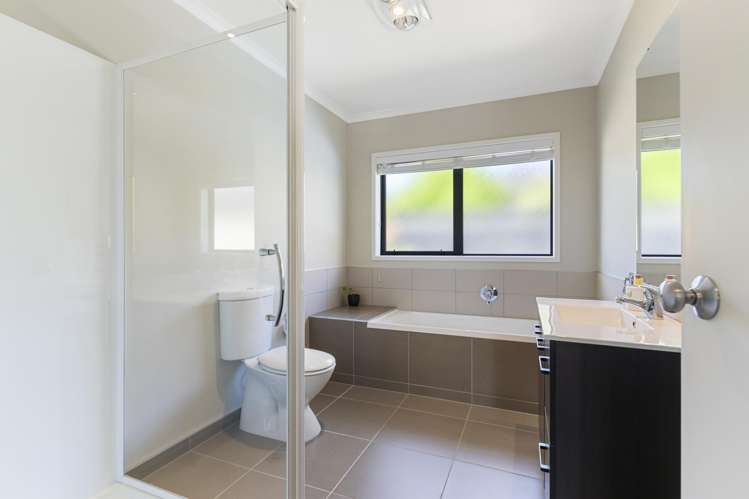 15 Mural Place Greenhithe_15