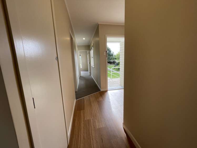 6 McMillian Avenue Te Kamo_8