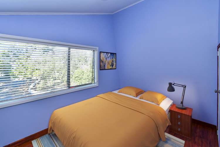 13 Chantal Place Red Hill_9