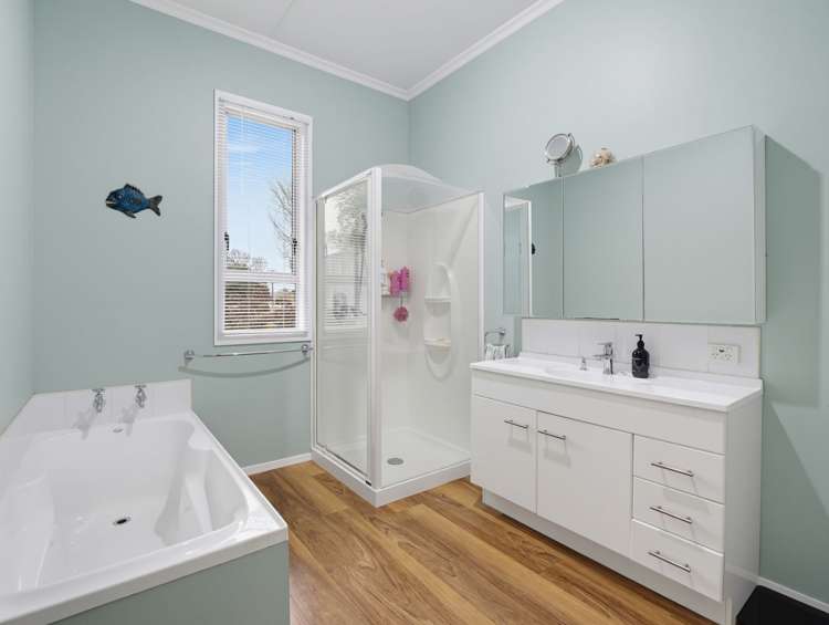 1354 Rangitikei Line Newbury_31