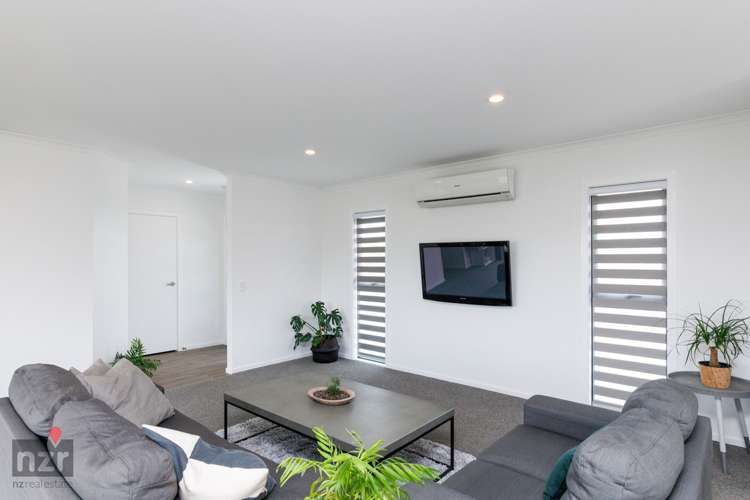 33 Wescombe Grove Feilding_5