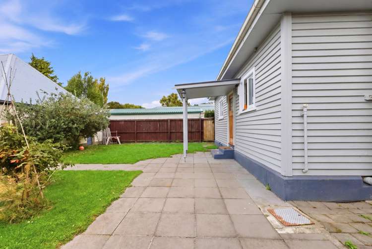 24 Birdwood Avenue Beckenham_17
