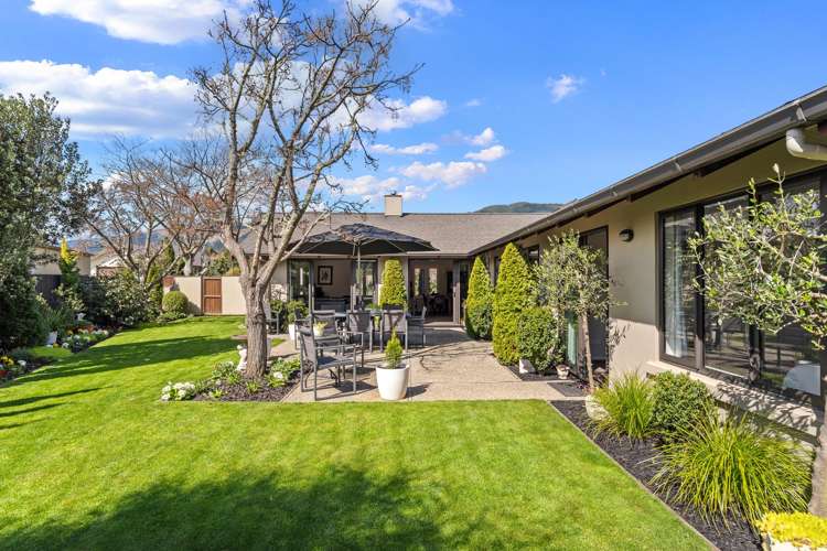 7 Ridings Grove Richmond_2