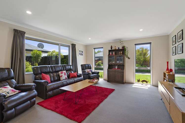 7 Astor Place Halswell_1