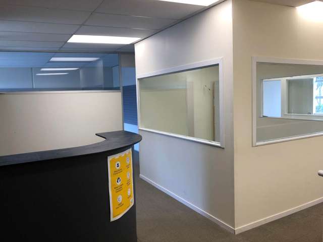 2/8 Laidlaw Way Botany South_2