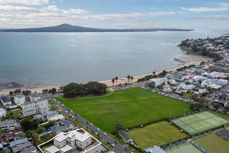 6/15 The Parade Saint Heliers_2