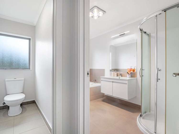 39 Carroll Place Owhata_18