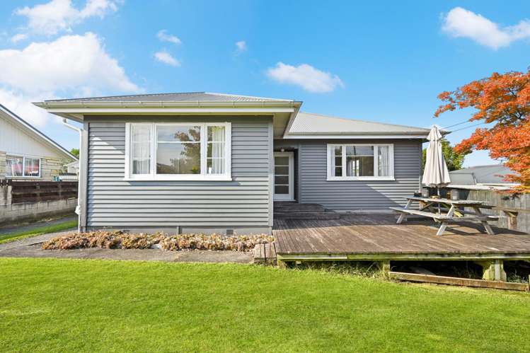 69 Pine Avenue Melville_1