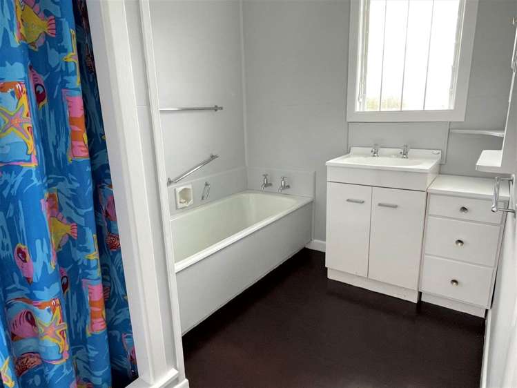 4 Burling Avenue Whau Valley_3