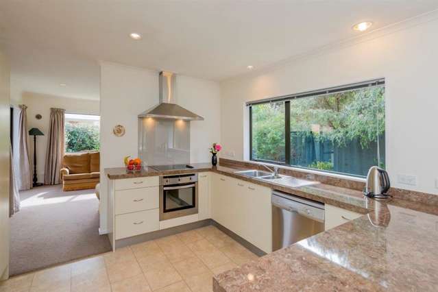 2 Ashleigh Way Waikanae Beach_1