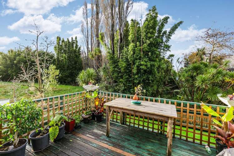 2/18a Sarona Avenue Glen Eden_9