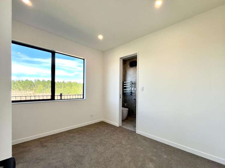 61 Huanui Drive Orewa_5