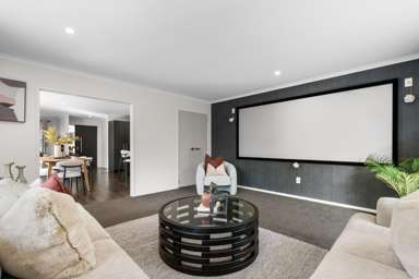 274 Lakes Boulevard_2