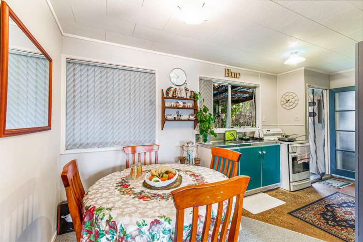 62 Kamara Road Glen Eden_5