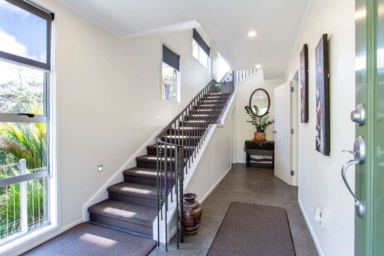 2/32 Capilano Place Glenfield_3