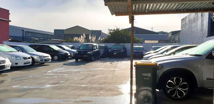 Address withheld Glen Eden_13