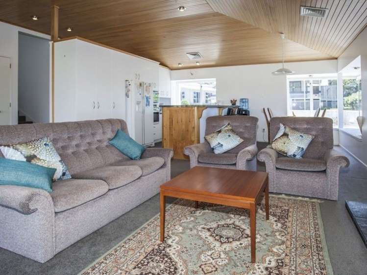 5 Braddock Grove Pauanui_9