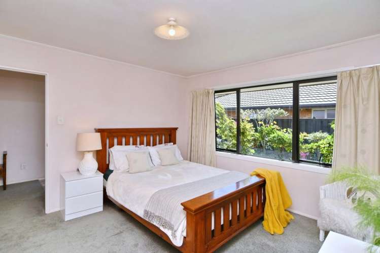 1 Castle Way Beckenham_10