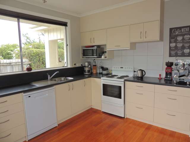 94 Cornwall Street Masterton_1