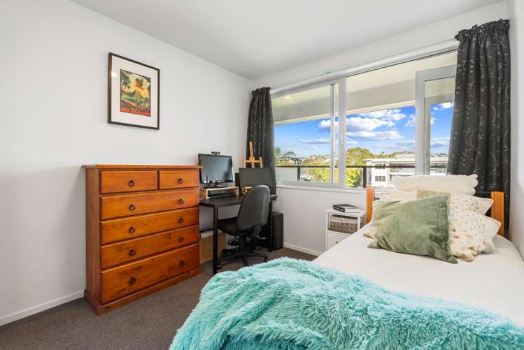 C2/30 Bute Road Browns Bay_9