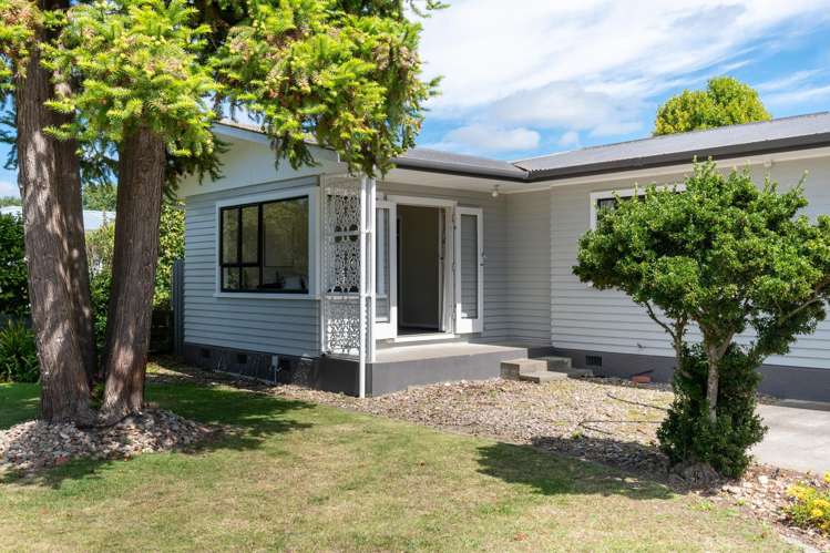 407 Hart Drive Frimley_12