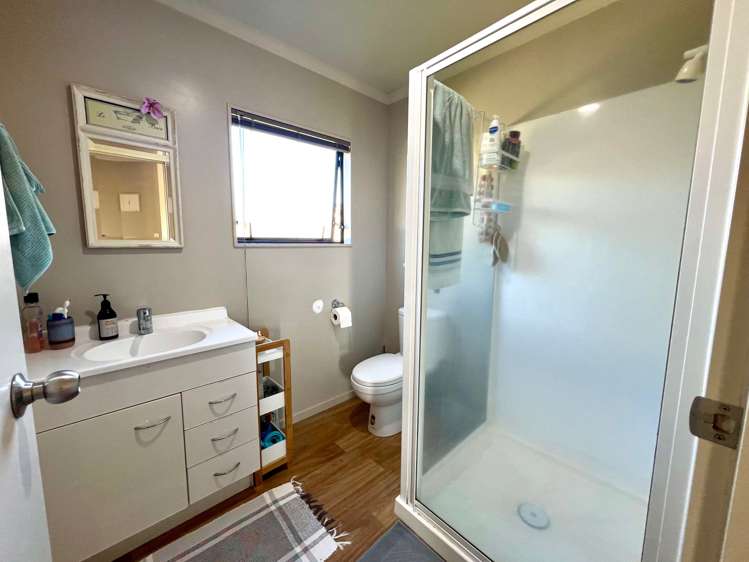 24 James Street Raglan_19