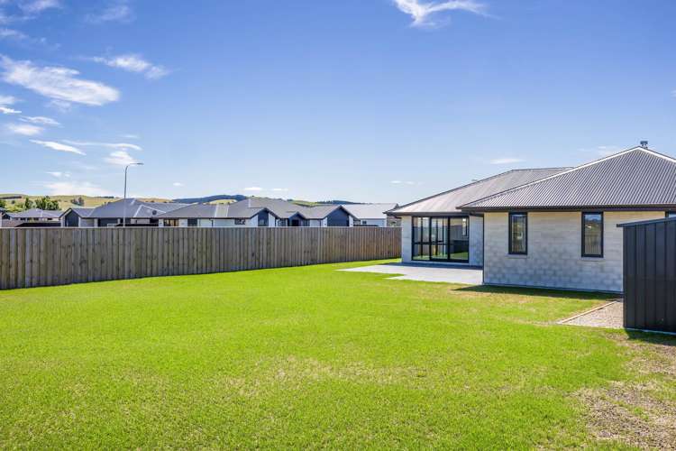 61 Greig Crescent Amberley_13