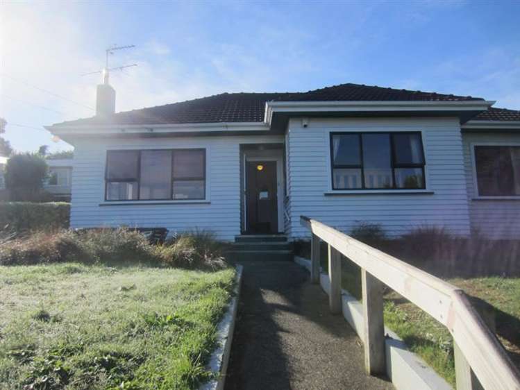 1b/20 Tawa Terrace Tawa_17