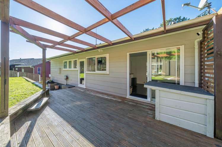 38 Postgate Drive Whitby_16