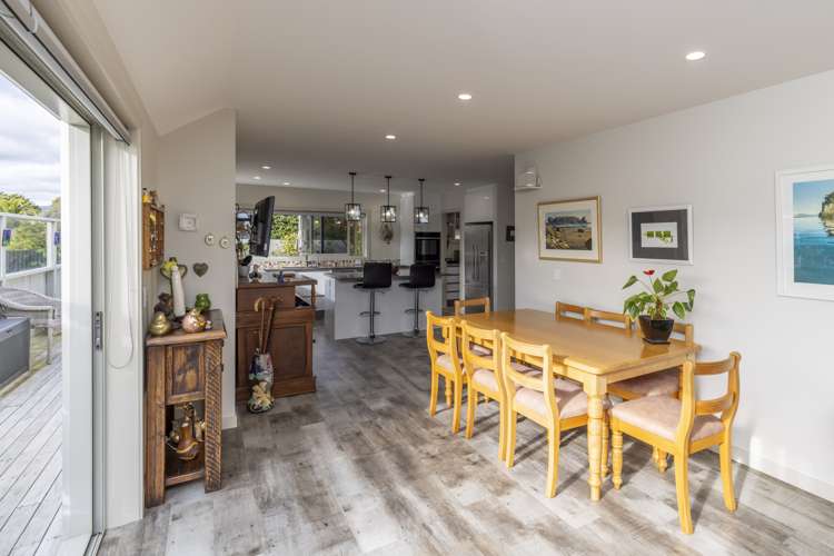 351 Rosetta Road Raumati Beach_10