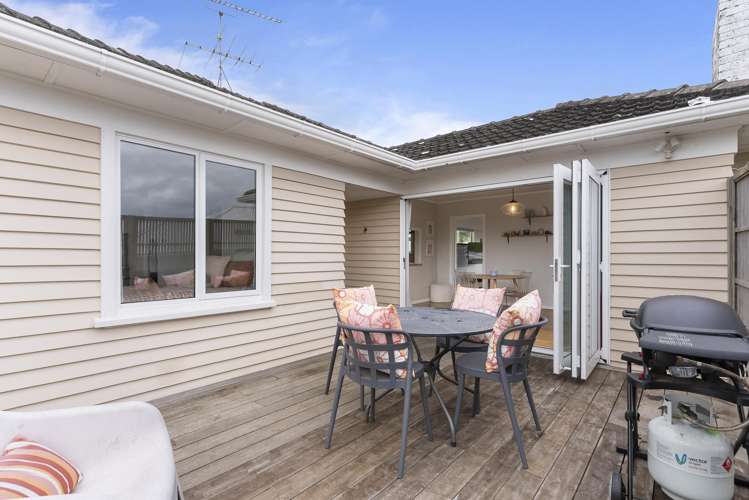 57 Court Crescent Panmure_7