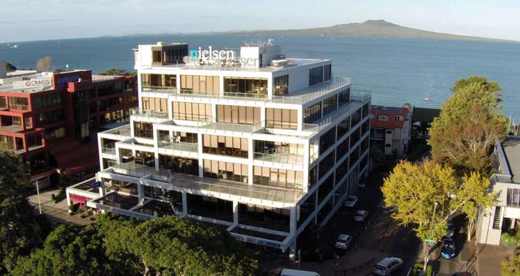 129 Hurstmere Rd Takapuna_10