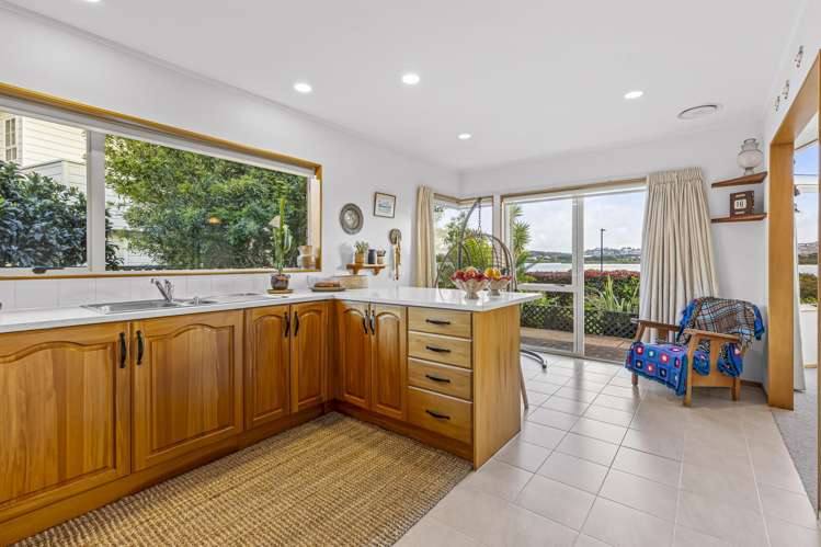 48 Settlers Grove Orewa_17