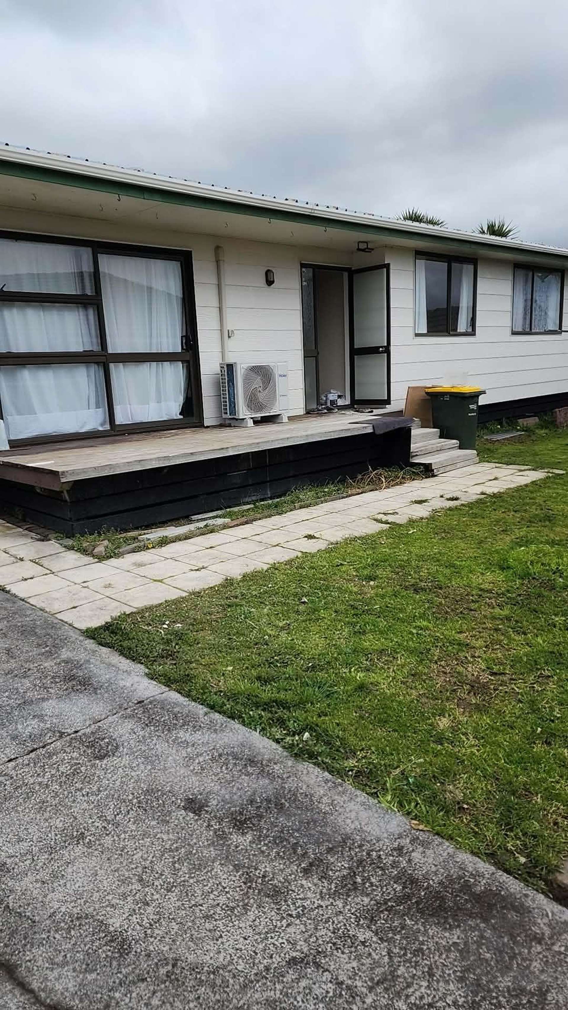 B/22 SOUTH STREET Papakura_0